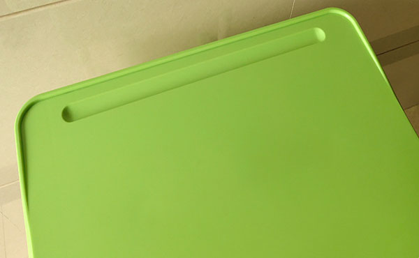 防掉落筆槽設計